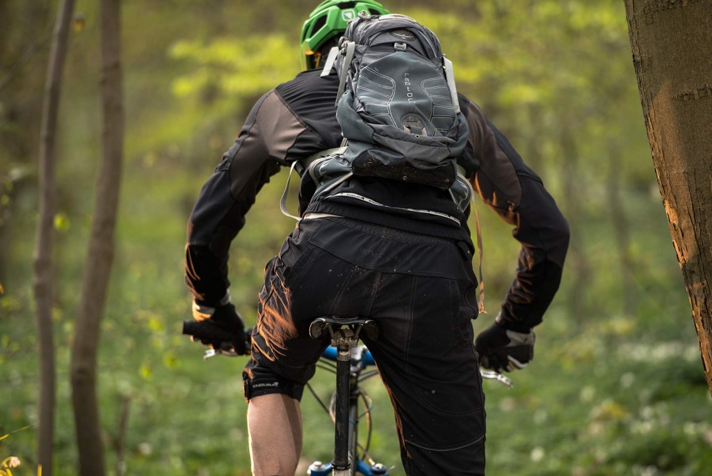 Gode råd til beklædning til mountainbike - Guide til det MTB tøj fra en af erfarene mountainbikere