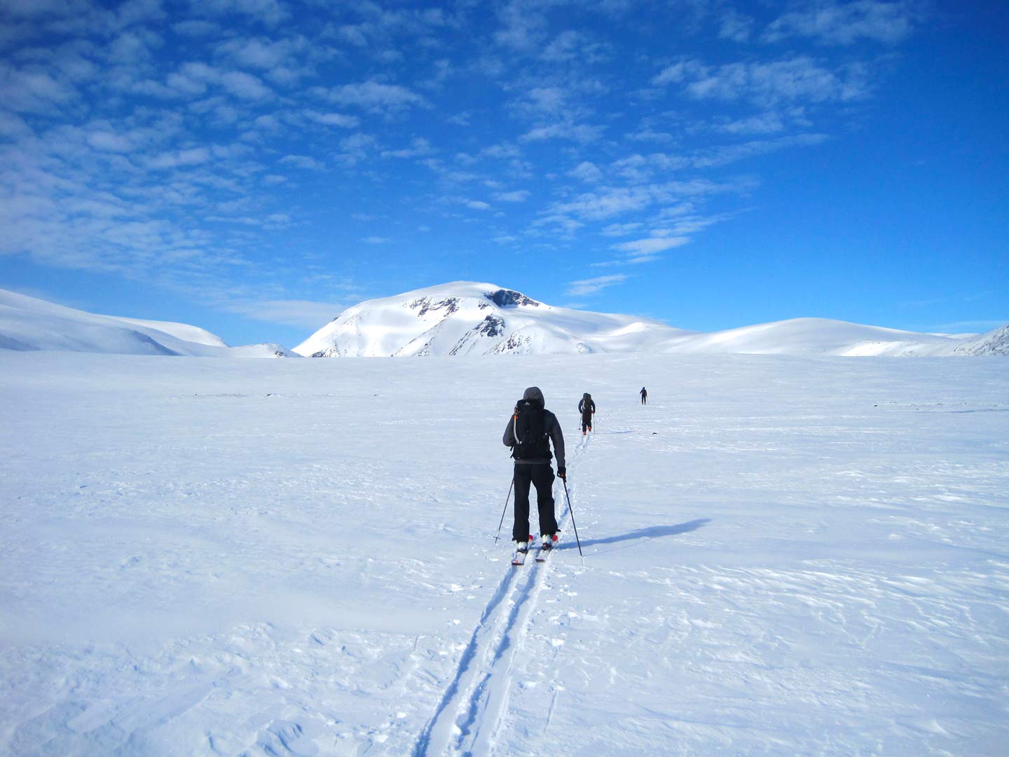 Dag 1. Gjendesheim – Memurubu, over Besshøe