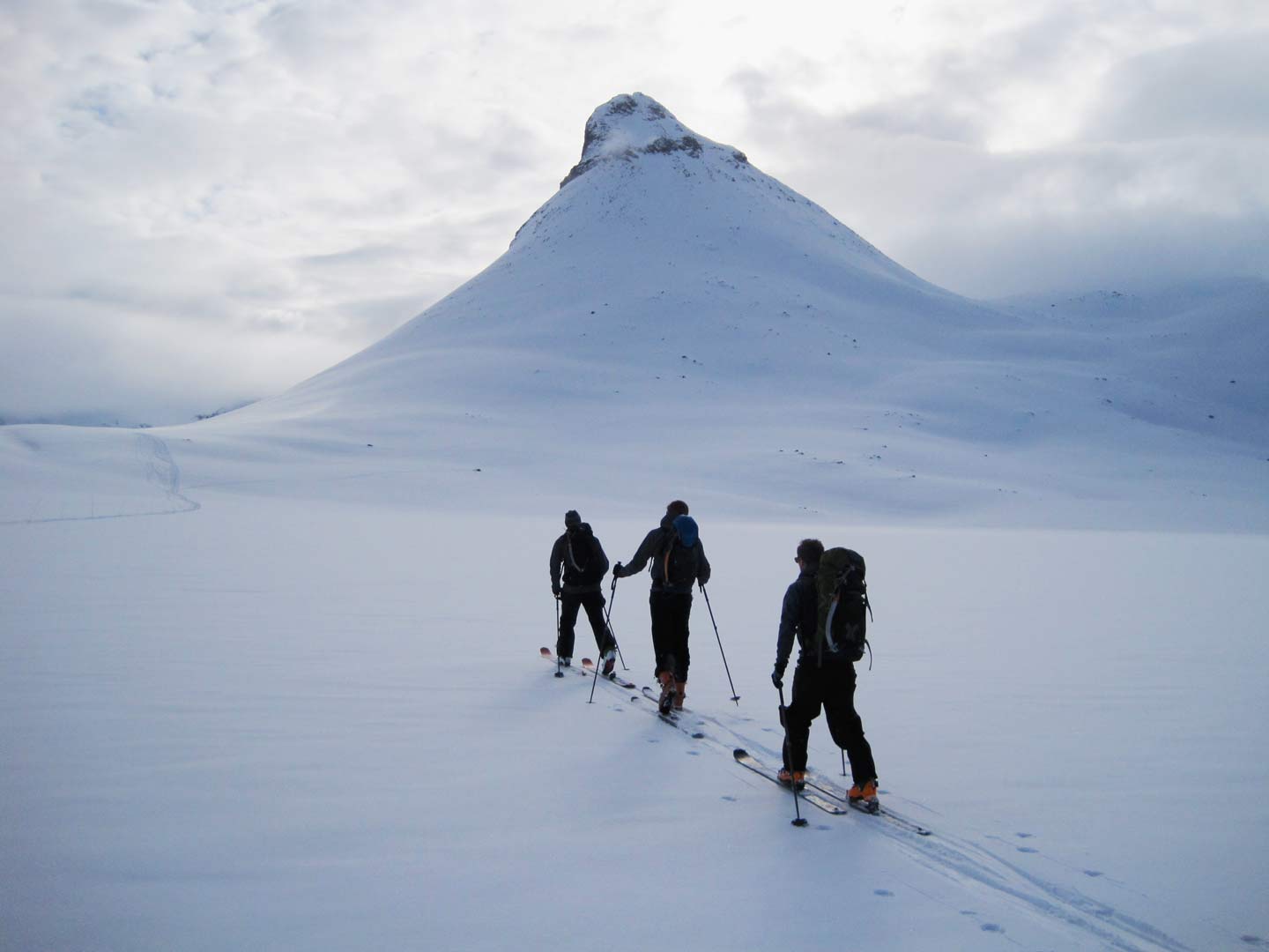 Dag 5: Leirvassbu – Olavsbu, over Kyrkjeoksle